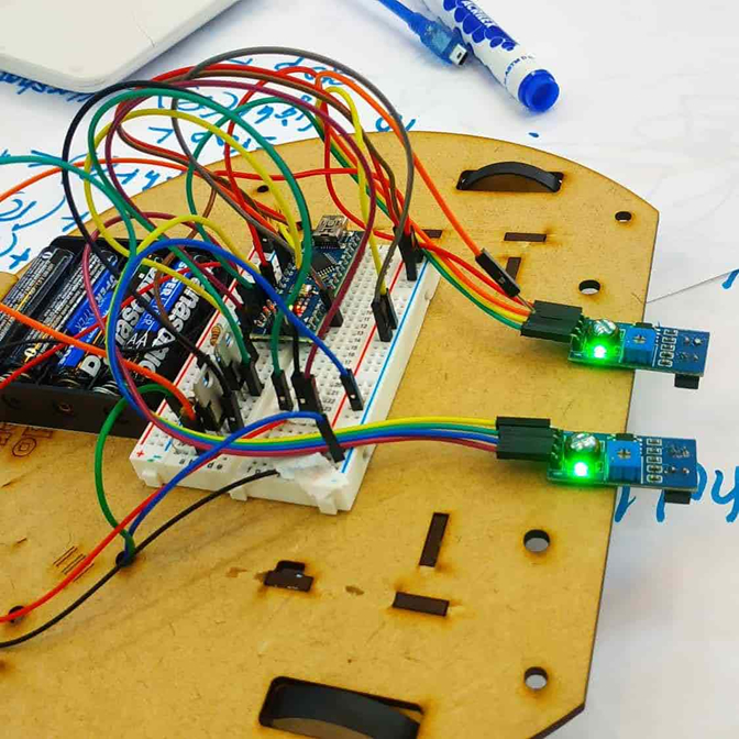 Primeiro contato com robótica e programação (2020) - 1